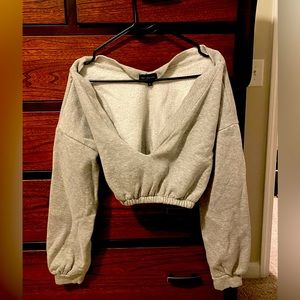 PLT Off-the-Shoulder Grey Cropped Sweatshirt